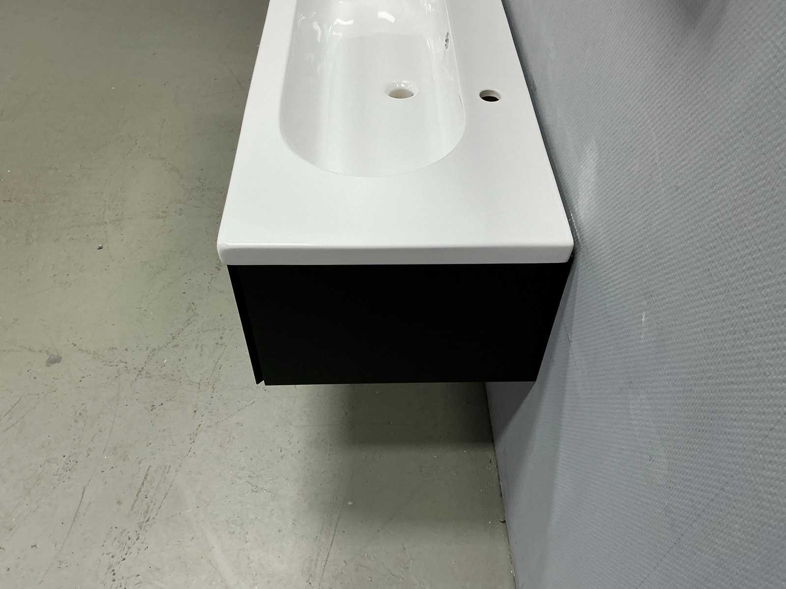 Badmeubelset mat zwart