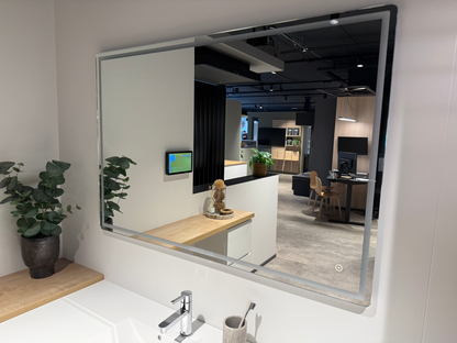 KVN8 - Mano white badset